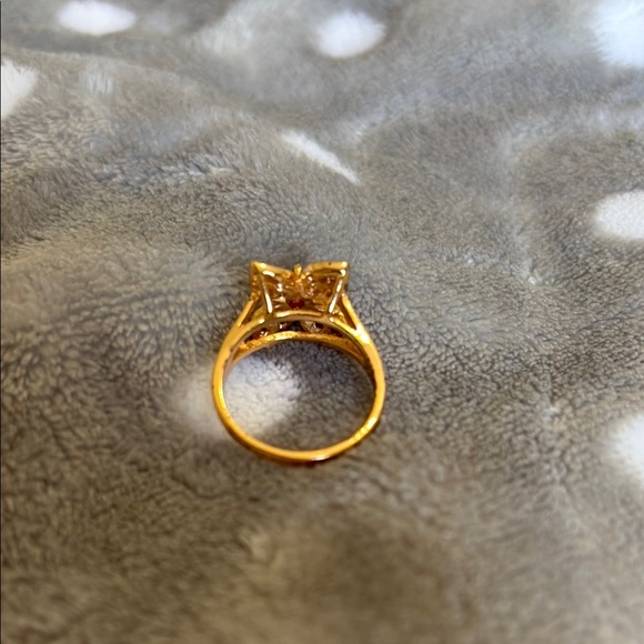 Gold and Red Multi-Stone Floral Ring - Picture 3 of 3